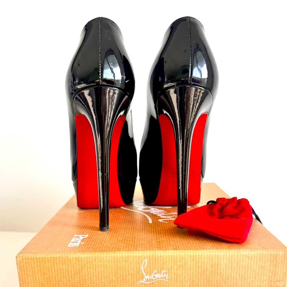 Christian Louboutin Bianca platform shoes European 36,5 US 6 black patent